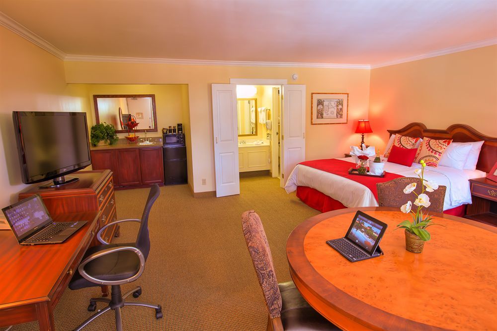 Palm Garden Hotel Thousand Oaks Dış mekan fotoğraf